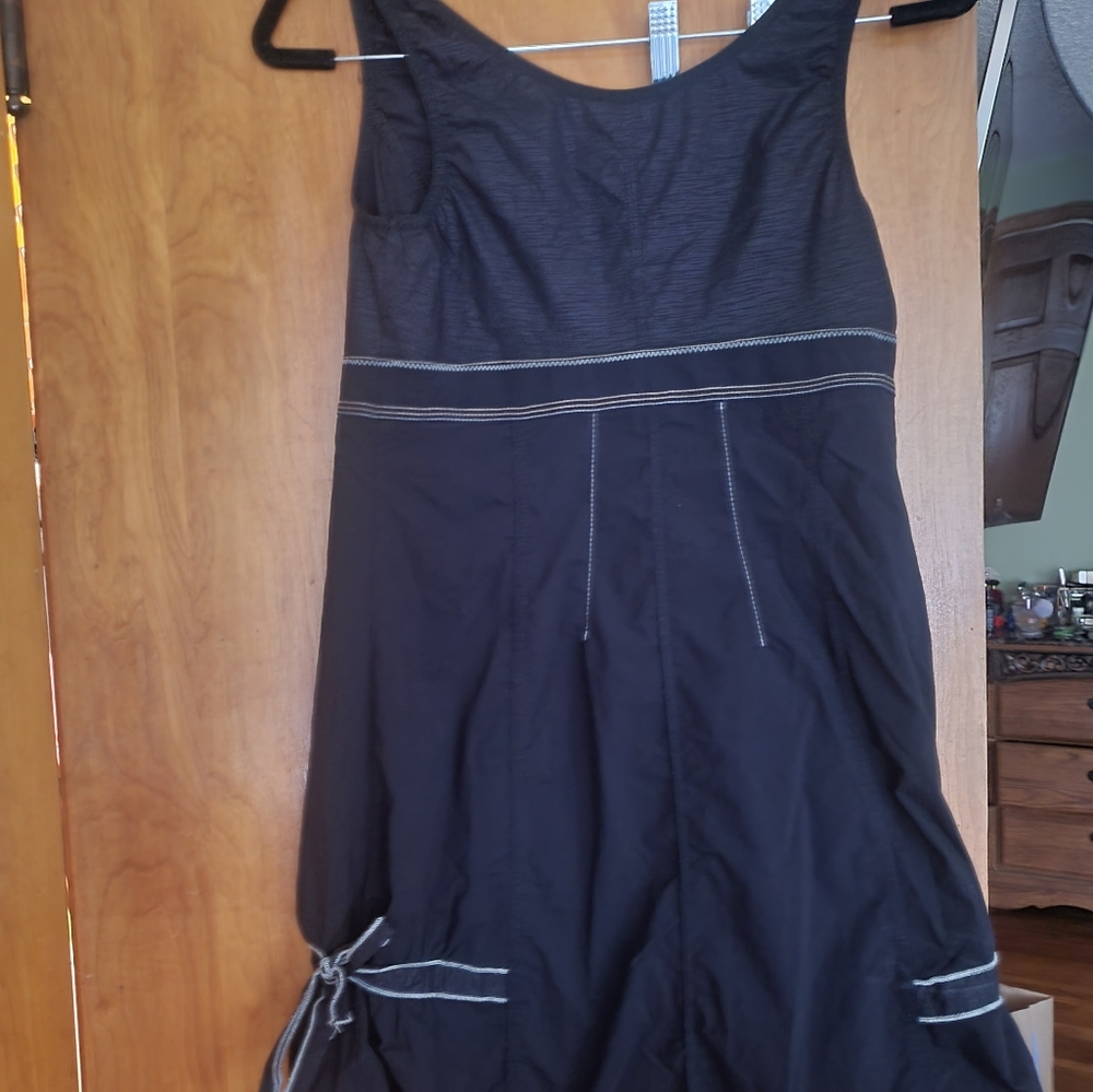 DECA DRESS - Picture 2 of 4